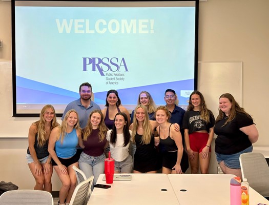 Students in PRSSA club posing for picture